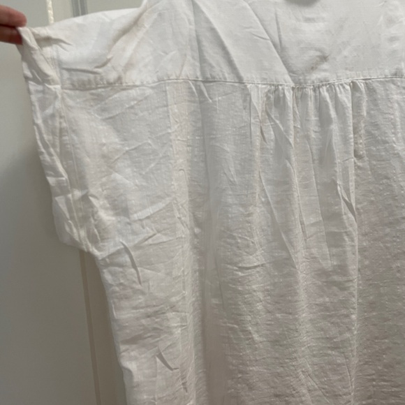 GAP Button Down Short-Sleeve Shirt - Picture 3 of 11